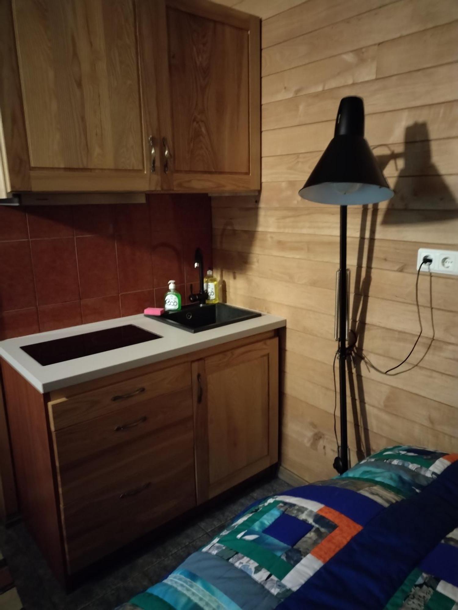 Guest House Pitagi Kosrags Ngoại thất bức ảnh