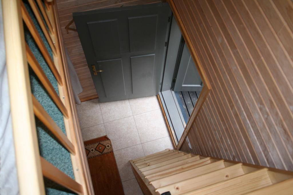 Guest House Pitagi Kosrags Ngoại thất bức ảnh